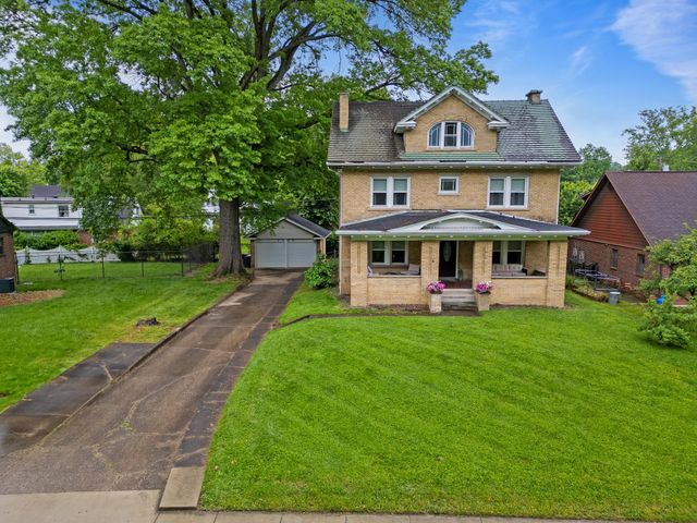 1328 Enslow Blvd, Huntington, WV 25701