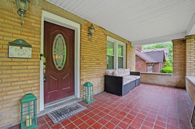 1328 Enslow Blvd, Huntington, WV 25701