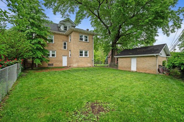 1328 Enslow Blvd, Huntington, WV 25701