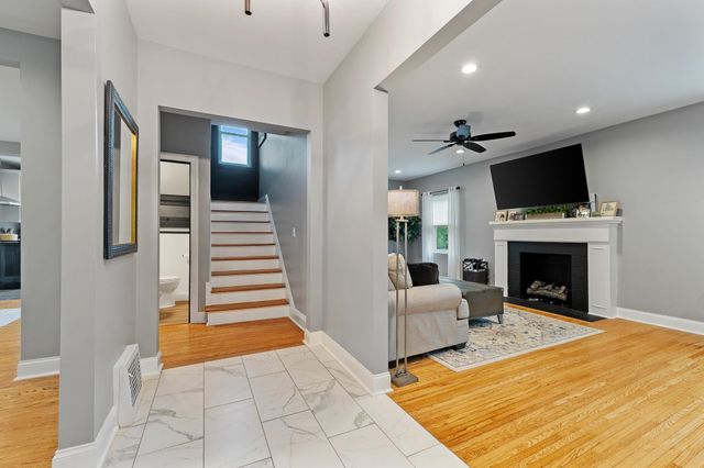 1328 Enslow Blvd, Huntington, WV 25701