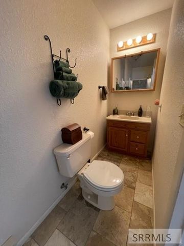 1874 S Hwy 93, Salmon, ID 83467