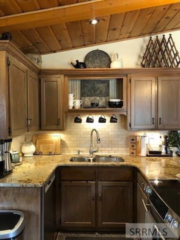 1874 S Hwy 93, Salmon, ID 83467