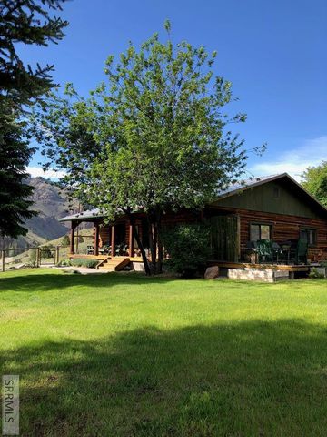 1874 S Hwy 93, Salmon, ID 83467