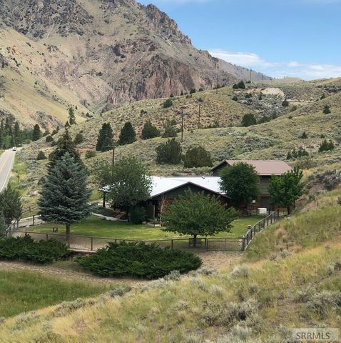1874 S Hwy 93, Salmon, ID 83467