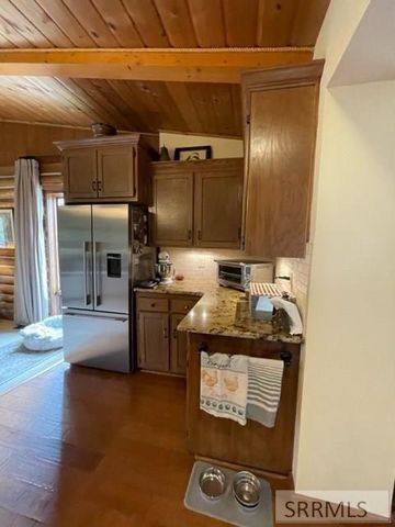 1874 S Hwy 93, Salmon, ID 83467