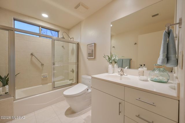 9832 N La Reserve Place, Tucson, AZ 85737