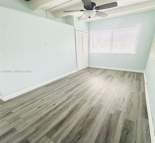 7021 Scott St., Hollywood, FL 33024