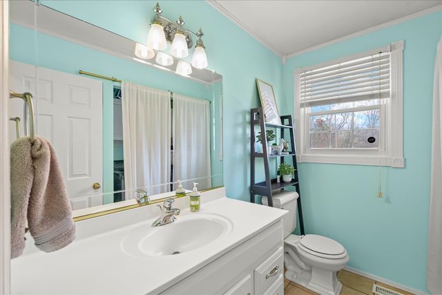 336 Cedarmont Dr, Nashville, TN 37211