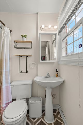 336 Cedarmont Dr, Nashville, TN 37211