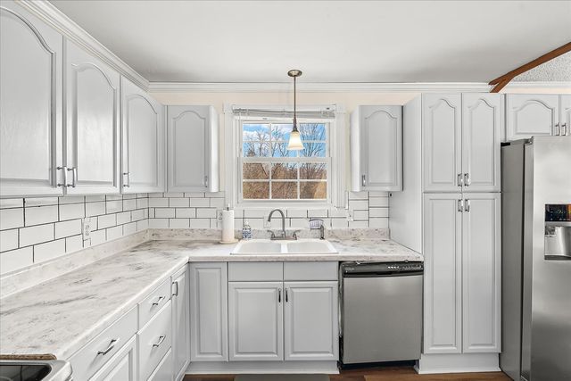 336 Cedarmont Dr, Nashville, TN 37211