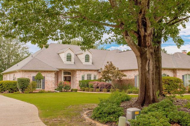210 Bayhills Dr, Hideaway, TX 75771
