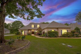 210 Bayhills Dr, Hideaway, TX 75771