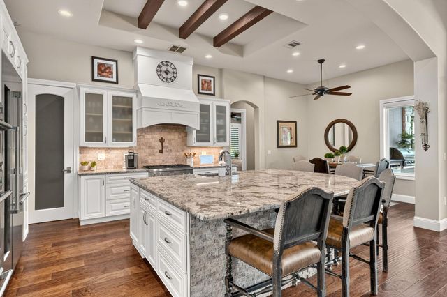 203 Golden Bear DR, Austin, TX 78738