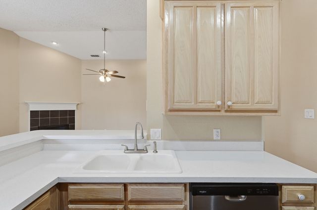 111 Taos Loop, Aledo, TX 76008