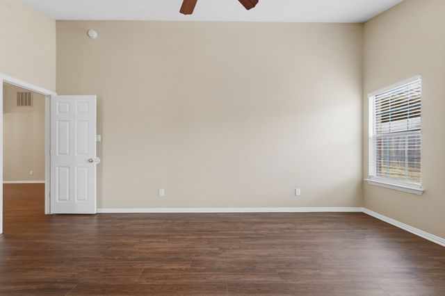 111 Taos Loop, Aledo, TX 76008