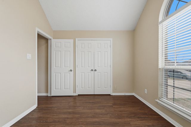 111 Taos Loop, Aledo, TX 76008