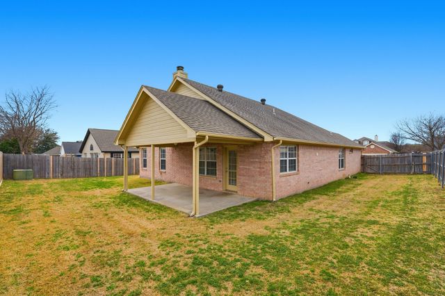 111 Taos Loop, Aledo, TX 76008