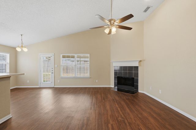 111 Taos Loop, Aledo, TX 76008