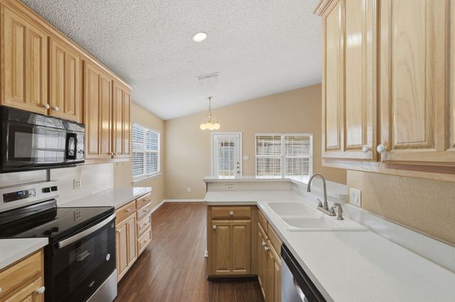 111 Taos Loop, Aledo, TX 76008