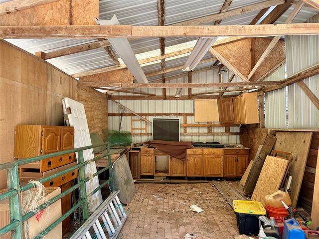 1651 Kiamichi Road, Norman, OK 73026