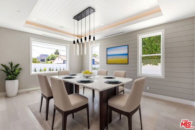 15566 Chasmila Drive, Encino (los Angeles), CA 91436