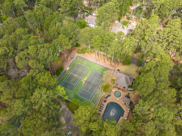8302 BRYN MANOR LN, Germantown, TN 38139