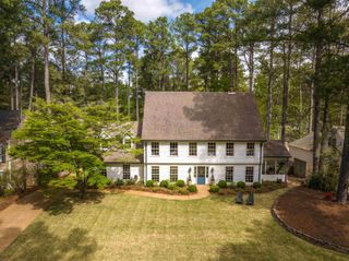 8302 BRYN MANOR LN, Germantown, TN 38139