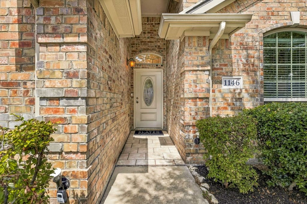 1146 Calvert Drive, Cedar Hill, TX 75104 — photo 2