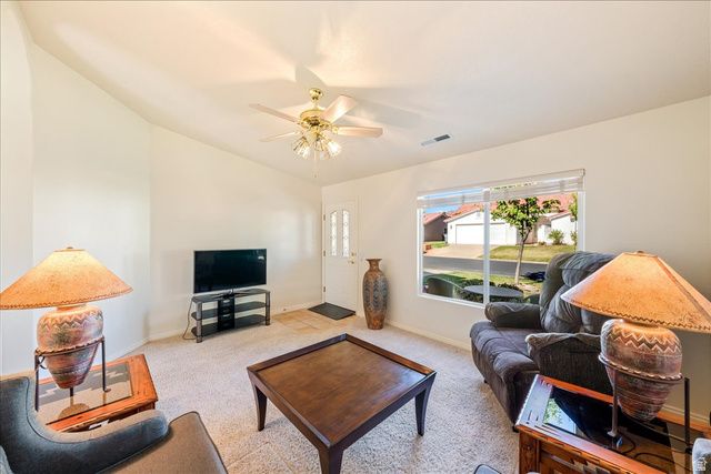 506 E DOMINGUEZ DR, Ivins, UT 84738