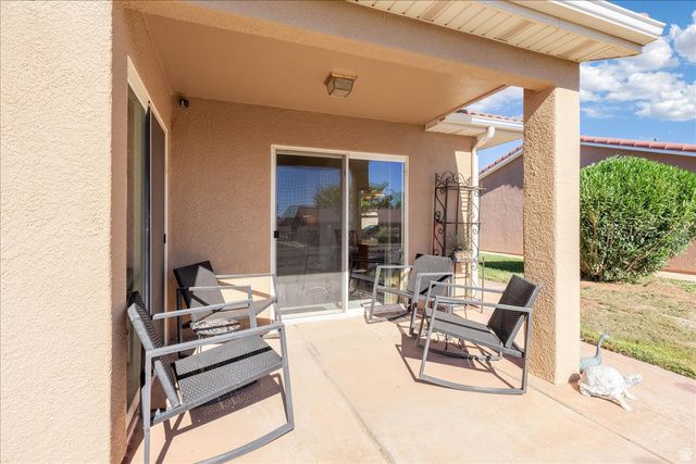 506 E DOMINGUEZ DR, Ivins, UT 84738