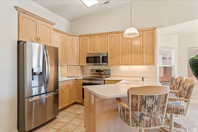 506 E DOMINGUEZ DR, Ivins, UT 84738