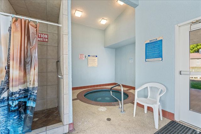 506 E DOMINGUEZ DR, Ivins, UT 84738