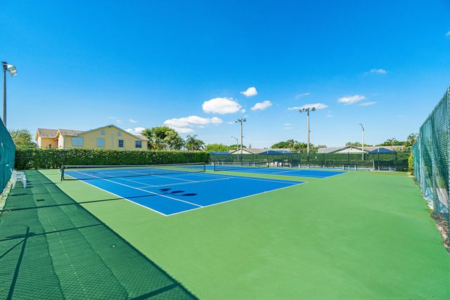 501 Waterside Drive, Hypoluxo, FL 33462