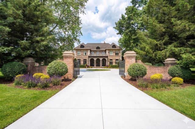 51933 Meadow Ridge Court, Granger, IN 46530