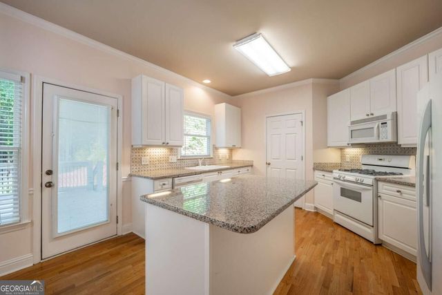 2059 Woodside Park Drive, Woodstock, GA 30188