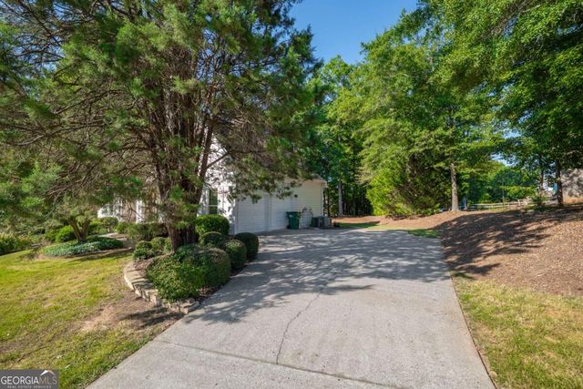 2059 Woodside Park Drive, Woodstock, GA 30188
