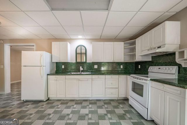 2059 Woodside Park Drive, Woodstock, GA 30188