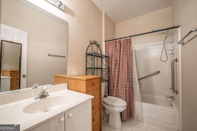 2059 Woodside Park Drive, Woodstock, GA 30188