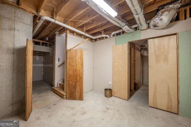 2059 Woodside Park Drive, Woodstock, GA 30188