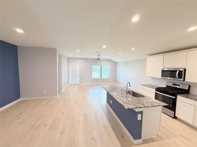 1618 Fleetwood Crossing, Arcola, TX 77545