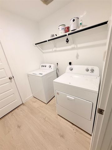 1618 Fleetwood Crossing, Arcola, TX 77545