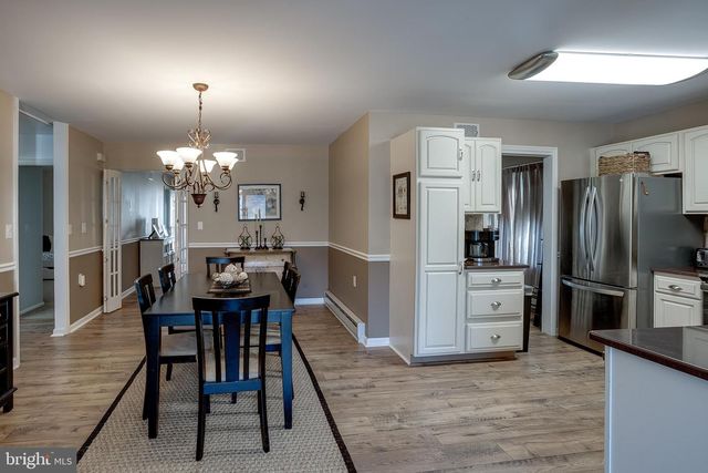32 FINCHLEY CT, Southampton, NJ 08088