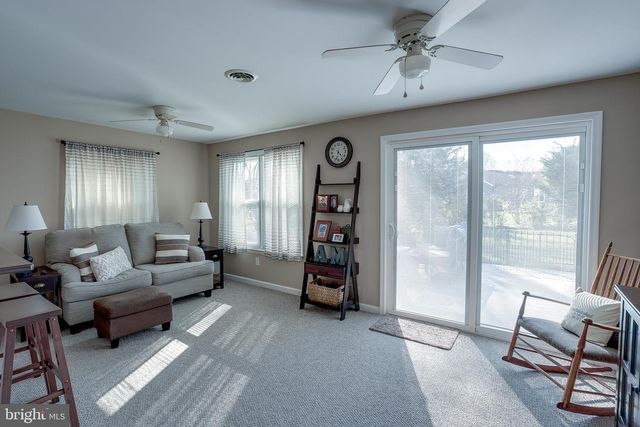 32 FINCHLEY CT, Southampton, NJ 08088