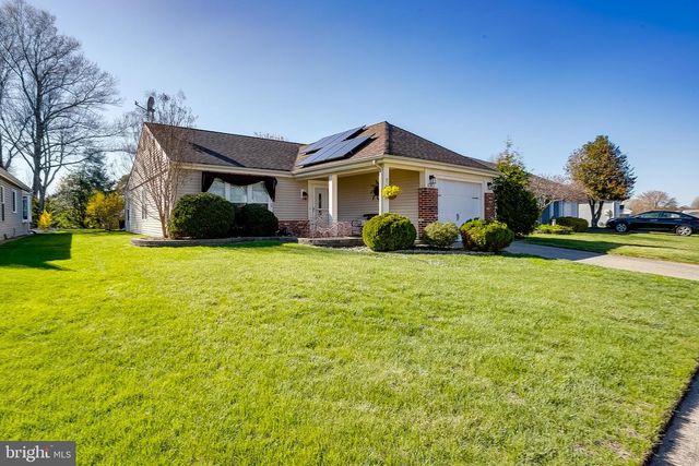 32 FINCHLEY CT, Southampton, NJ 08088