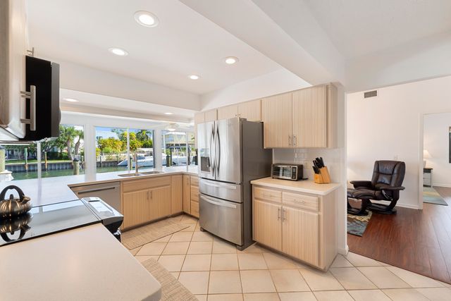 272 Bermuda Beach Drive, Hutchinson Island, FL 34949