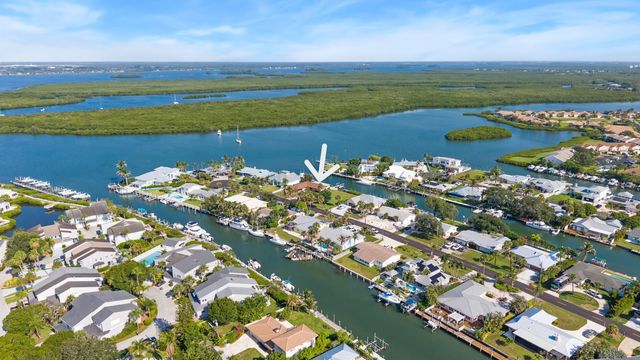272 Bermuda Beach Drive, Hutchinson Island, FL 34949