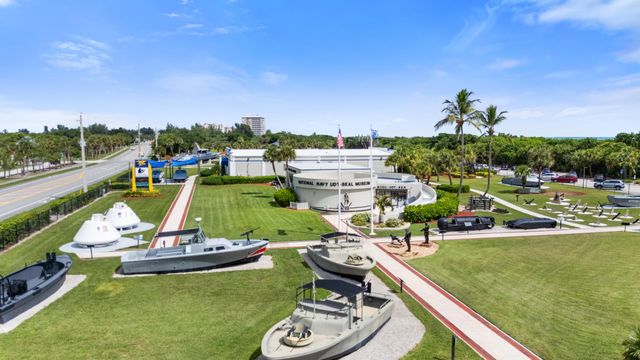 272 Bermuda Beach Drive, Hutchinson Island, FL 34949