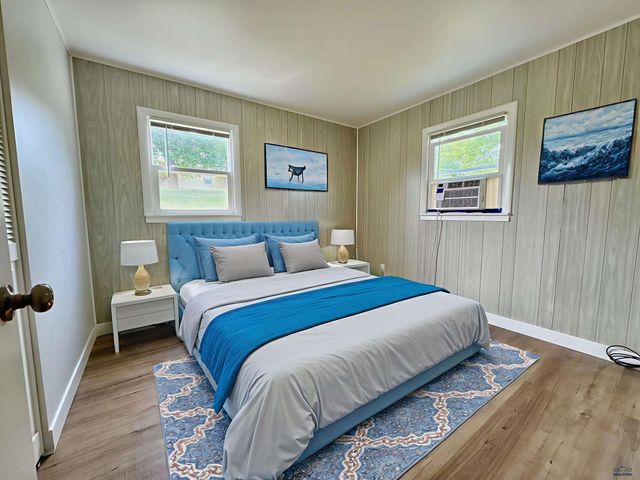 2725 ELM AVE, Rapid City, SD 57701