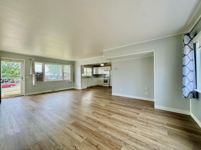 2725 ELM AVE, Rapid City, SD 57701