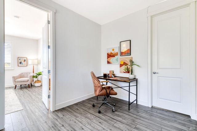 704 Granite Ln, Fairfield, CA 94534